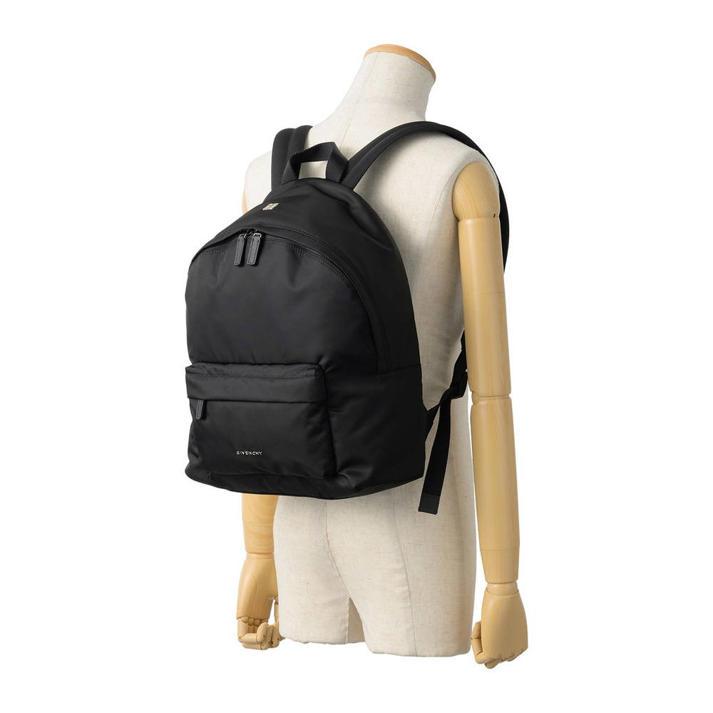 Givenchy Rucksack Essential U Black - image 6